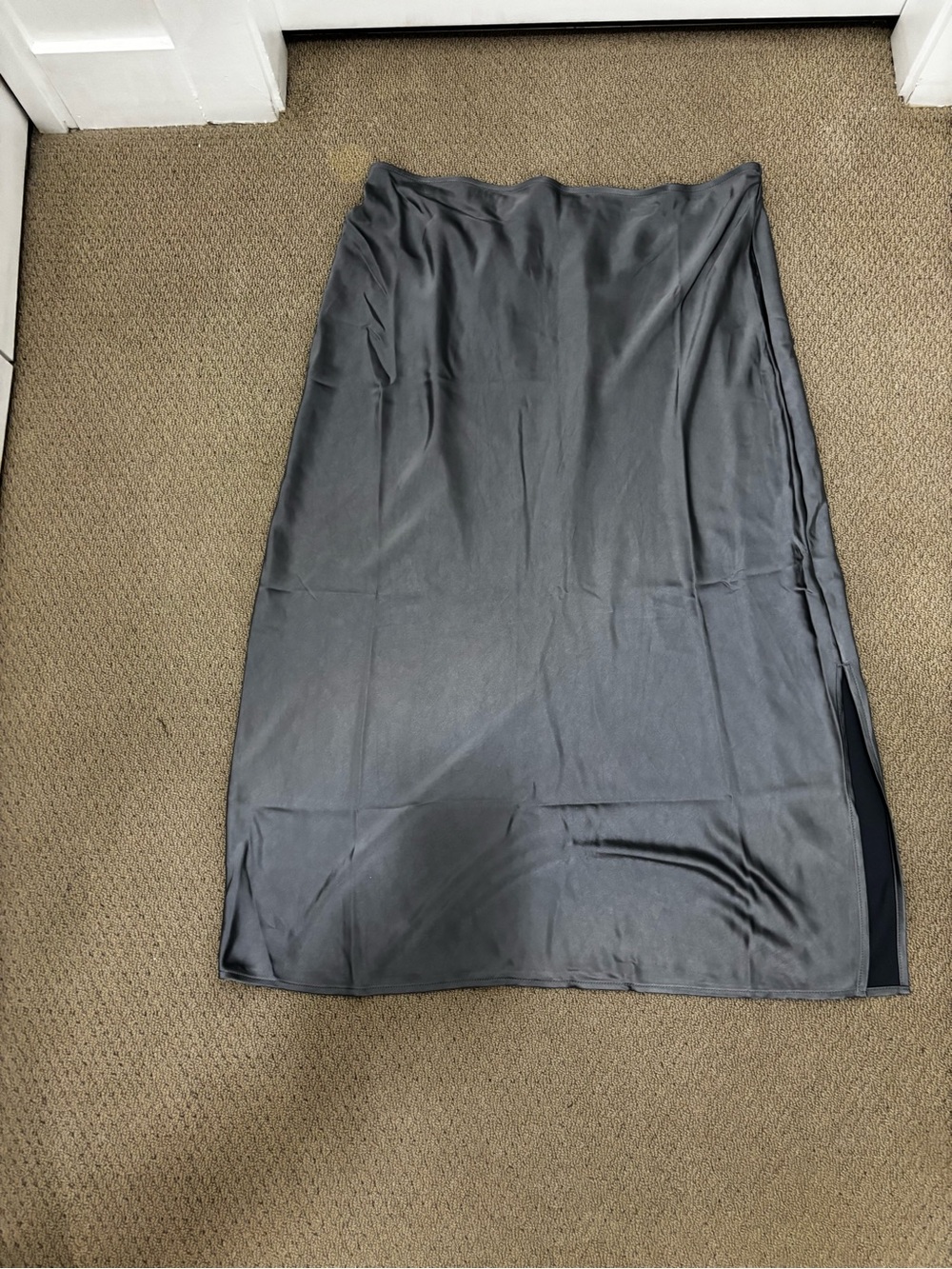 Old Navy Satin Maxi Skirt - Silver